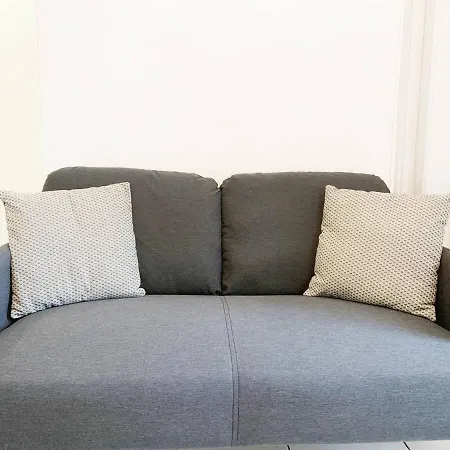Duplex Le Coligny - Calme - Proche Centre Poitiers, Patinoire, Universite - Chu - Futuroscope A 20min Apartment