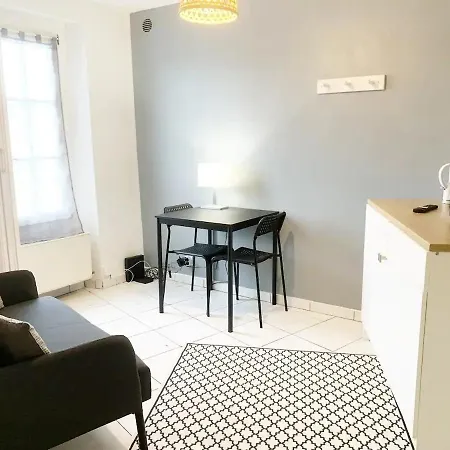 Duplex Le Coligny - Calme - Proche Centre Poitiers, Patinoire, Universite - Chu - Futuroscope A 20min * Poitiers