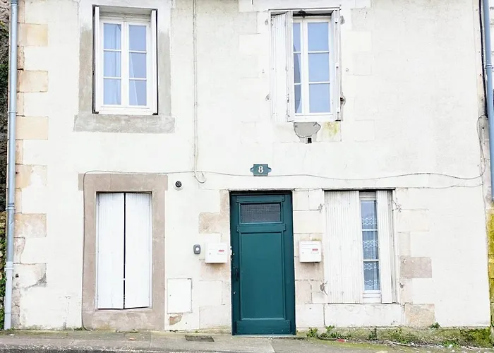 Duplex Le Coligny - Calme - Proche Centre Poitiers, Patinoire, Universite - Chu - Futuroscope A 20min